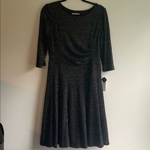 Sandra Darren A-Line Fit-to-Flare black dress